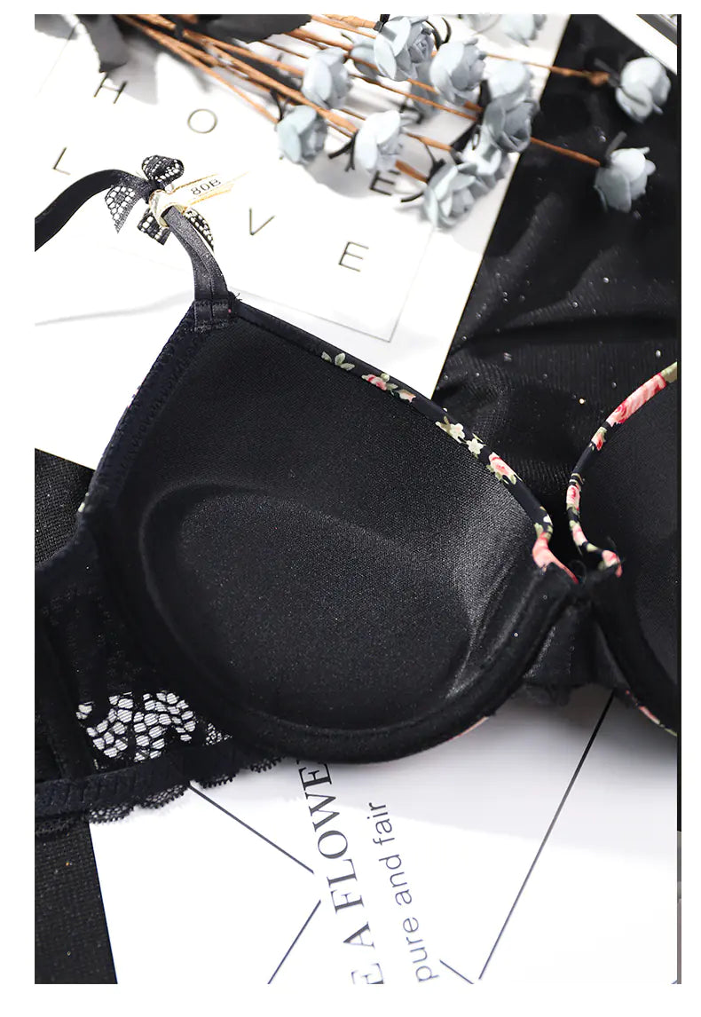 French Lace Edge Floral Print Bra Set for Women
