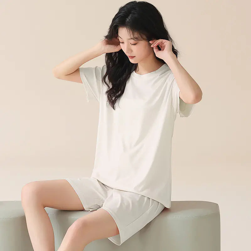 Summer Women's Sleepwear Set with Built-in Bra