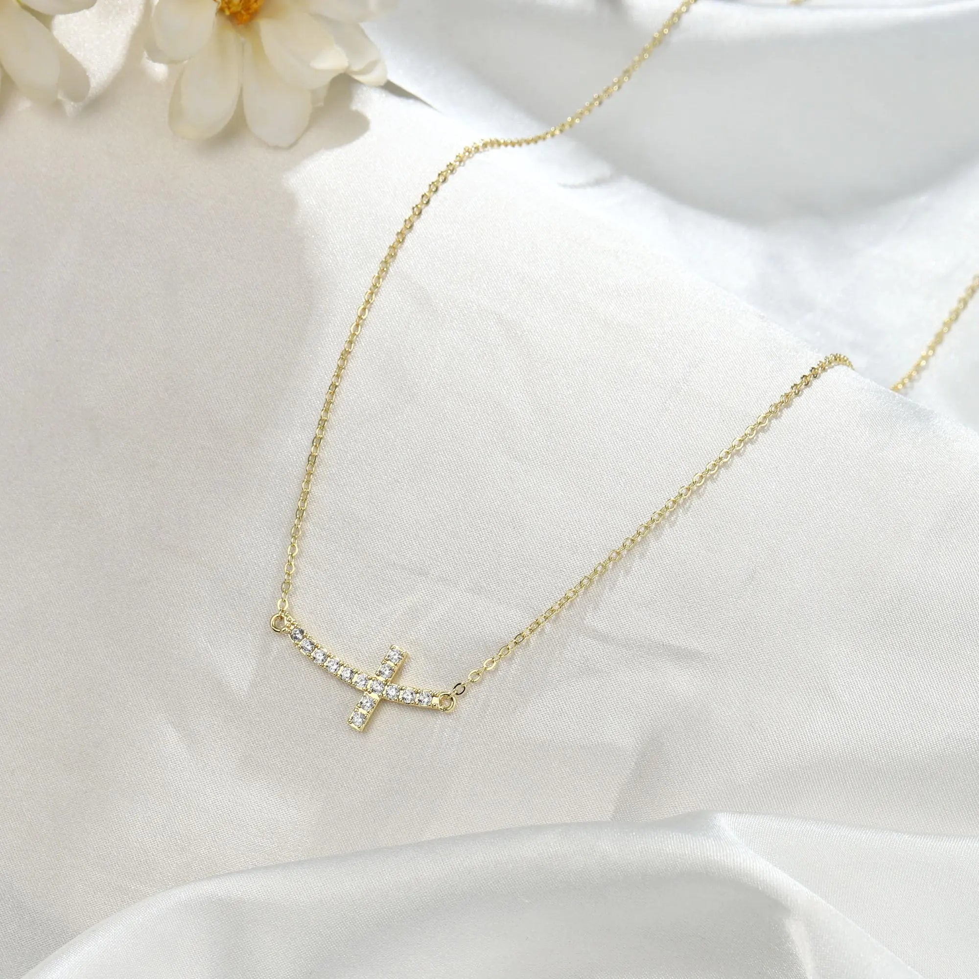 MONOZO Cross Necklace for Women,14K Gold Plated Cross Necklace Layered Gold Cross Necklace Tiny Sideway Cross Choker Necklace Gold Cross Necklaces for Women Trendy Gold Jewelry Gifts for Women Trendy Gold - Sideway Diamond Cross