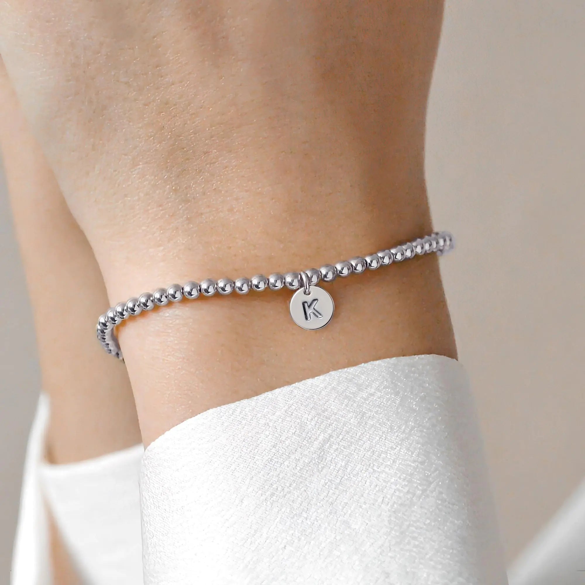 Turandoss Gold Initial Bracelet for Women - Dainty 14K Gold Plated Letter A-Z Charm Disc Bracelet for Women Trendy, Womens Gold Jewelry Beaded Bracelet Gifts K Silver