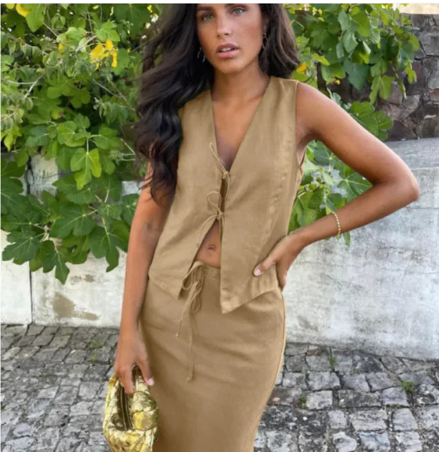 Sleeveless Lace-Up Vest & Skirt Women's Suit