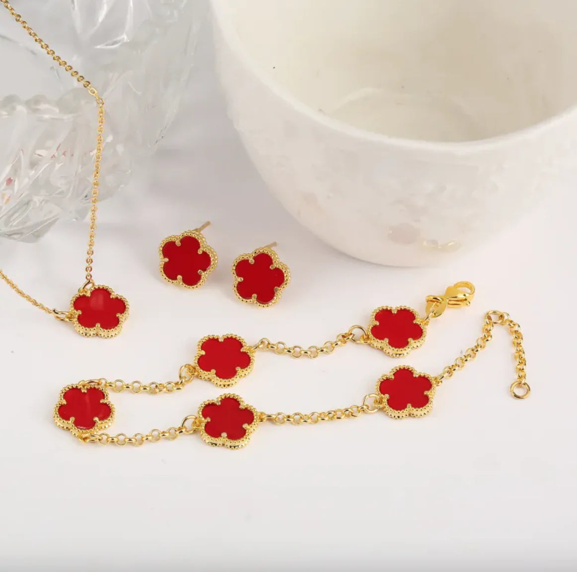 Copper-Plated Real Gold 3-Piece Jewelry Set – Lucky Pork Belly Petals Necklace, Ear Studs &amp; Bracelet