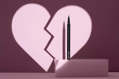 wet n wild Mega Last Breakup Proof Liquid Eyeliner - Quick Drying, Smudge-Resistant, 16-Hour Wear - Cruelty-Free &amp; Vegan - Black 0.03 Fl Oz (Pack of 1)