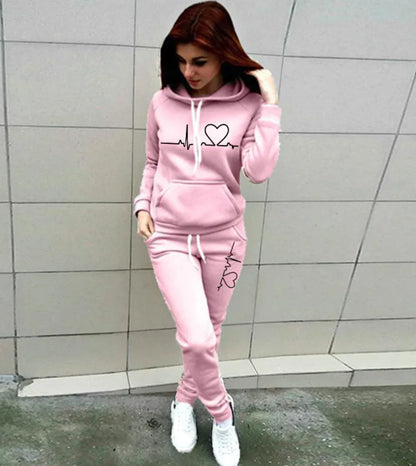 Love Print Fleece Sports Suit – Warm &amp; Casual