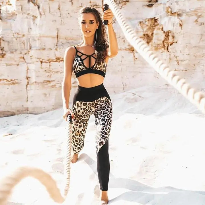 Ultra Leopard Fitness 2 Piece Set