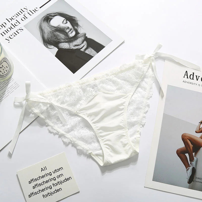 Low-Rise Ice Silk Lace Bow Briefs