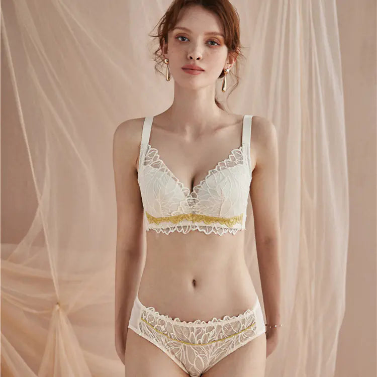 Lace Bra Set with Comfortable Thin Cups (Plus Size)
