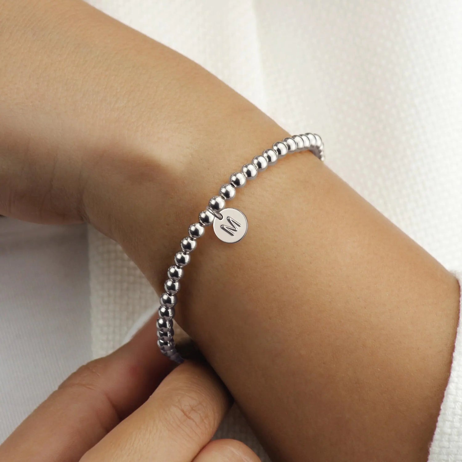 Turandoss Gold Initial Bracelet for Women - Dainty 14K Gold Plated Letter A-Z Charm Disc Bracelet for Women Trendy, Womens Gold Jewelry Beaded Bracelet Gifts K Silver