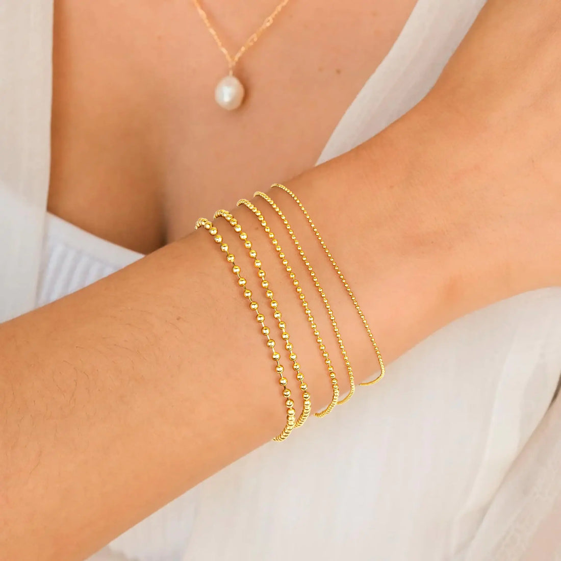 Gold Bracelets for Women,Dainty Bracelets Set for Women Trendy, Gold Bracelets Stack With Beaded, Cuban, Paperclip, Heart, Snake, Rope, Pearl, Cross, Hand Chain, Silver Jewelry Gifts for Women Mom Style05-5PCS-Beaded