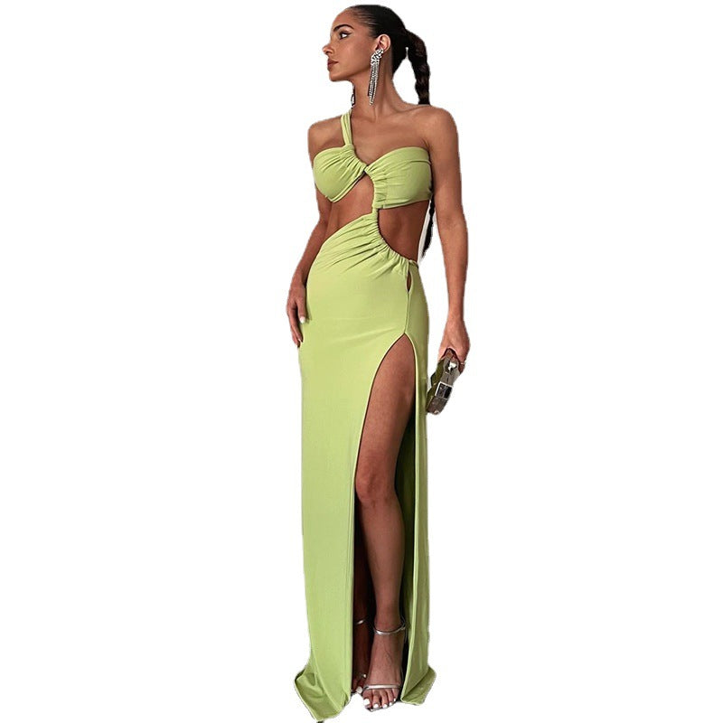 Elegant Off-Shoulder Maxi Dress with Backless Design