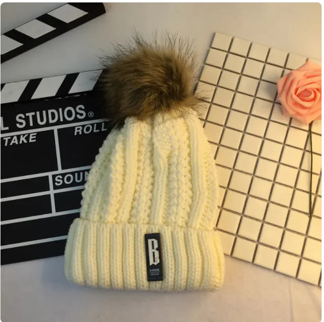 Women's Winter Knit Hat & Scarf Set