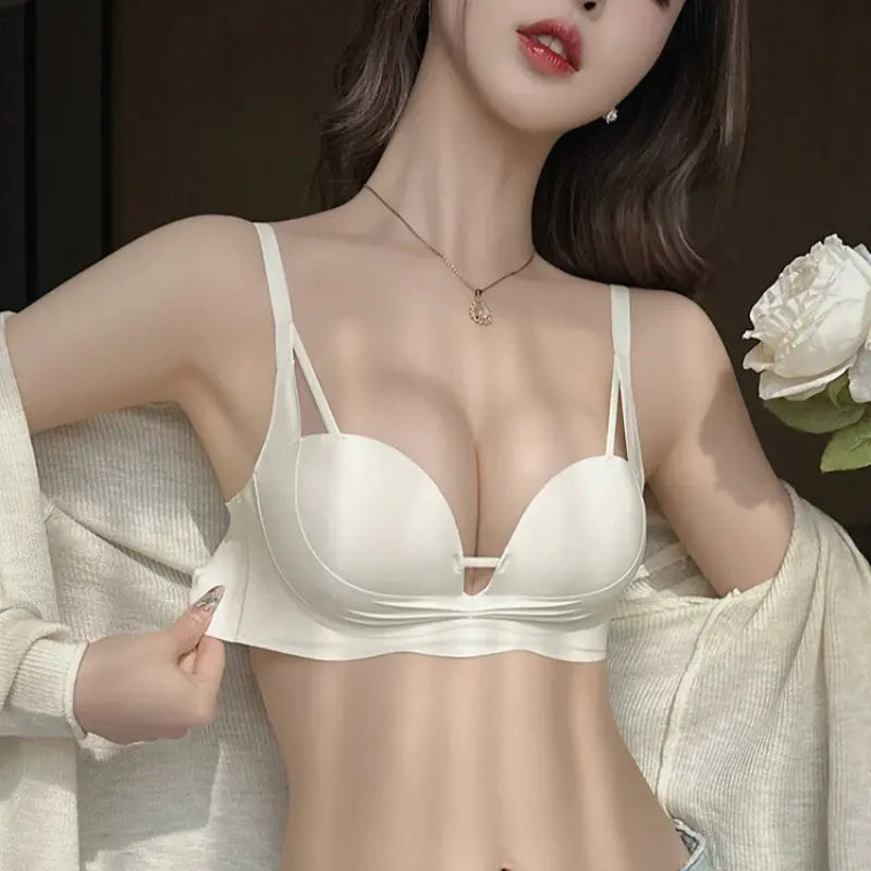 Seamless Women's Comfort Bra Set for Small Busts