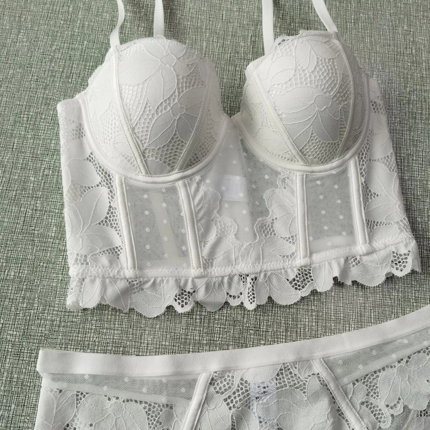 French Lace Fishbone Summer Lingerie Set with Bra