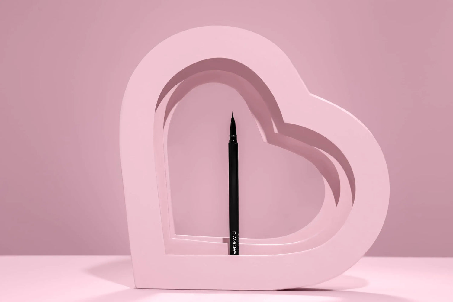 wet n wild Mega Last Breakup Proof Liquid Eyeliner - Quick Drying, Smudge-Resistant, 16-Hour Wear - Cruelty-Free &amp; Vegan - Black 0.03 Fl Oz (Pack of 1)