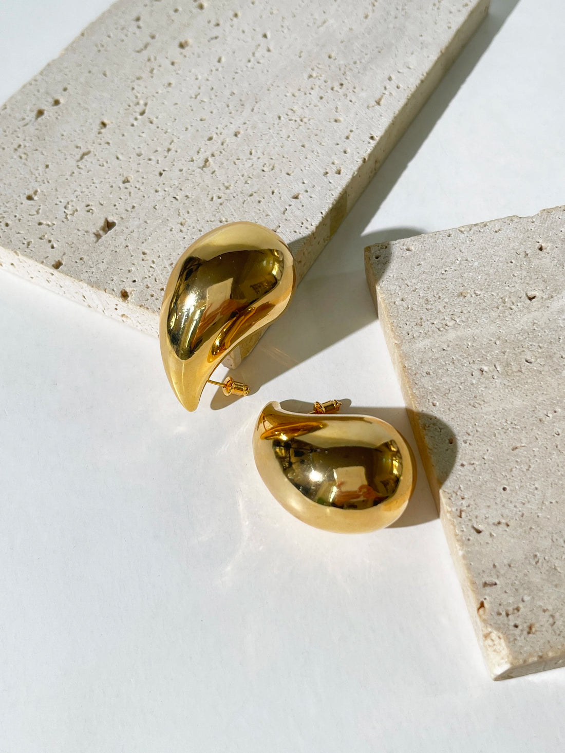 GHIDBK 43mm Extra Large 18K Gold Plated Chunky Dome Teardrop Earrings